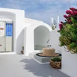 Betty's Santorini بيت للعطل