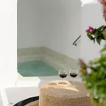 Betty's Santorini * كارتيرادوس
