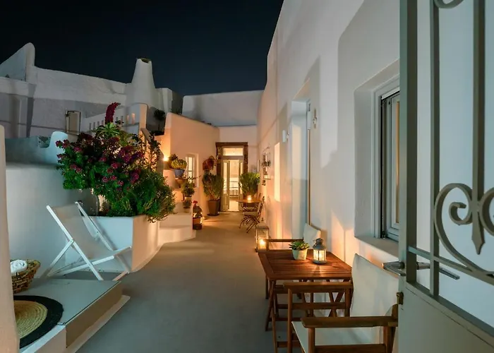 Betty's Santorini Casa de Férias *