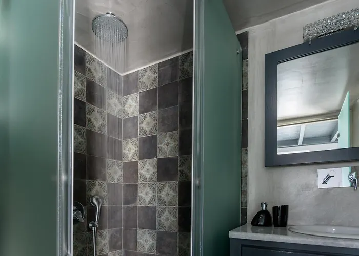 Betty's Santorini * Karterádos