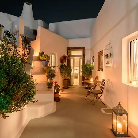 Feriehus Betty's Santorini *
