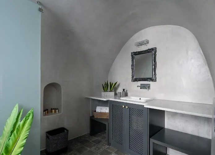 Betty's Santorini Nyaraló Karterádosz