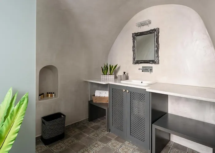 Betty's Santorini كارتيرادوس